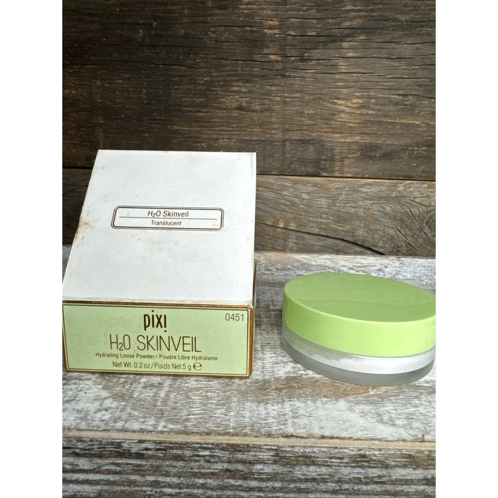 Pixi H2O Skinveil Translucent Powder 0.2oz Imperfect Box | MSRP = $24